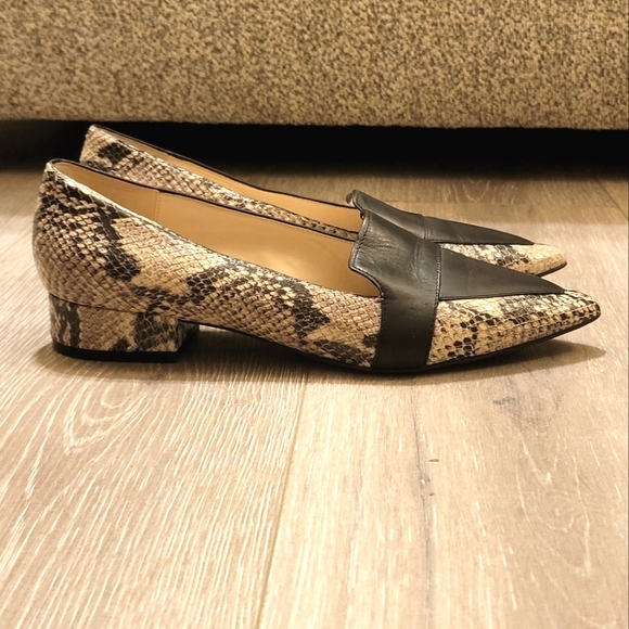 Cole Haan Skimmer Flat | Block Heel | Snake Embossed | Leather Black Apron |Sz 6 - Picture 4 of 8